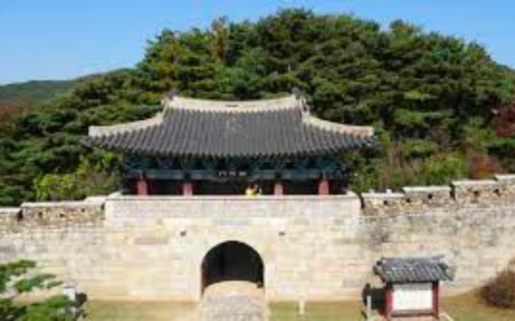 청주 상당산성ㅣ출처(나무위키)