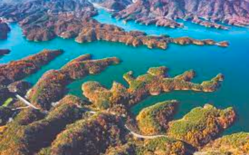충주호ㅣ출처(중앙일보)