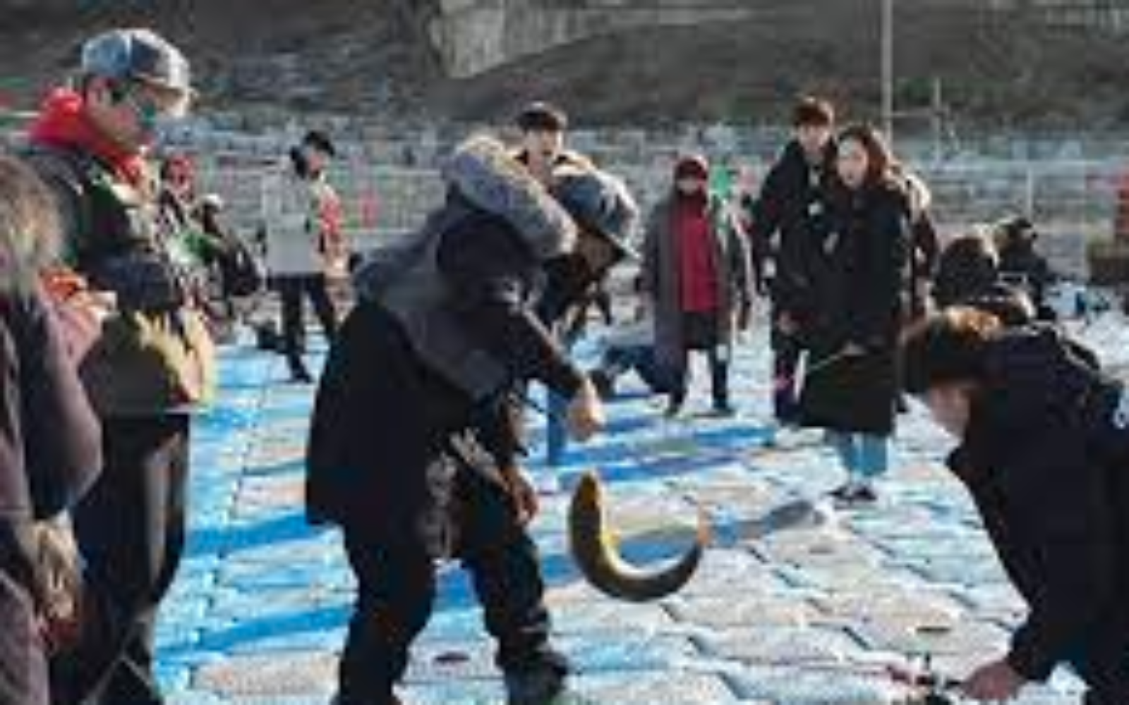 홍천강 꽁꽁축제ㅣ출처(강원도민일보)