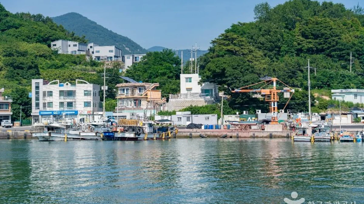 전남 돌산항 카페 여행, 여름 바다 풍경과 힐링 공간