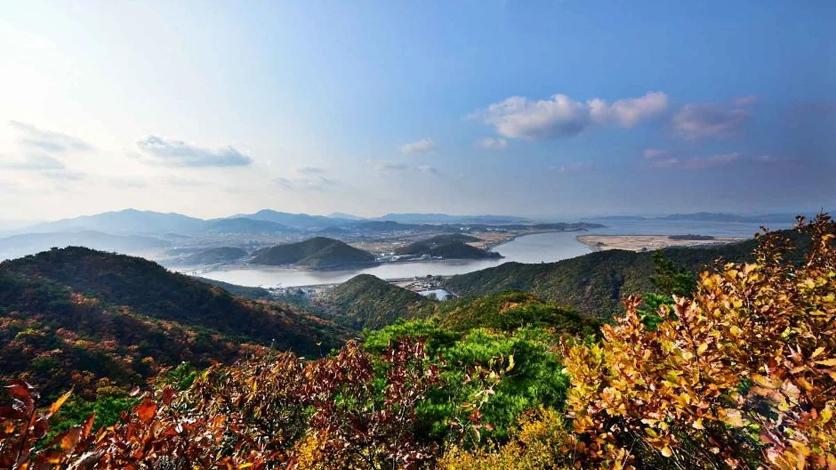 경기 문수산 산책, 자연과 역사 만나는 가볼만한곳