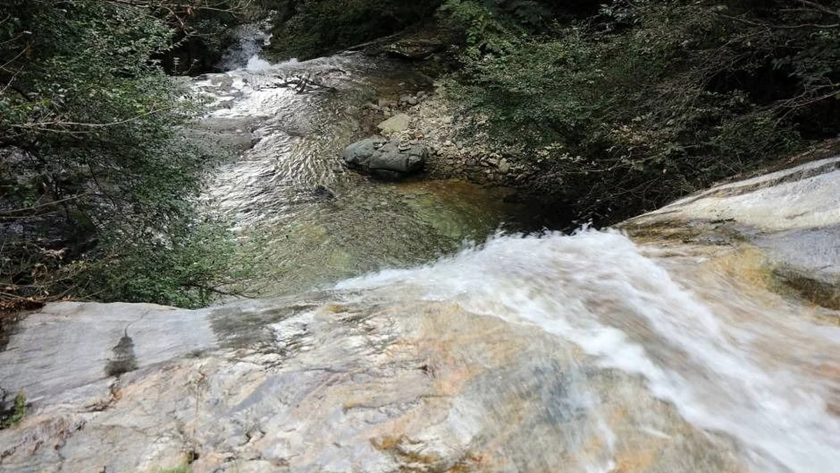 충북 수룡폭포, 시원한 여름을 찾는 가볼만한 곳