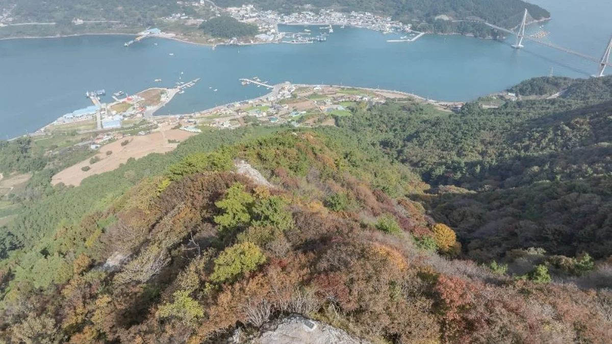 경남 사량도 칠현산 체험, 억새와 일출의 절경