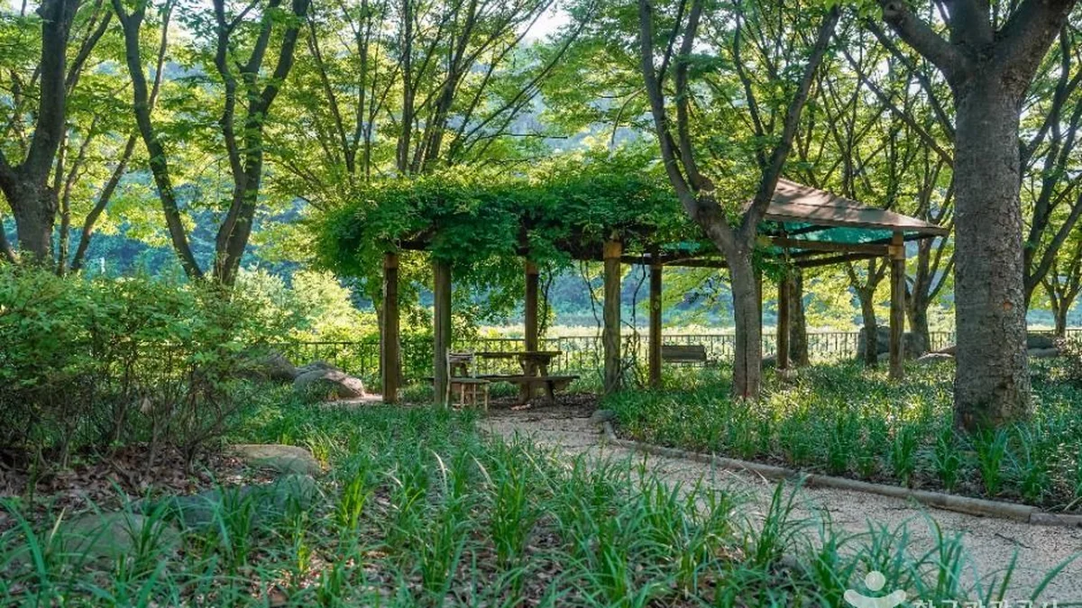 미천공원