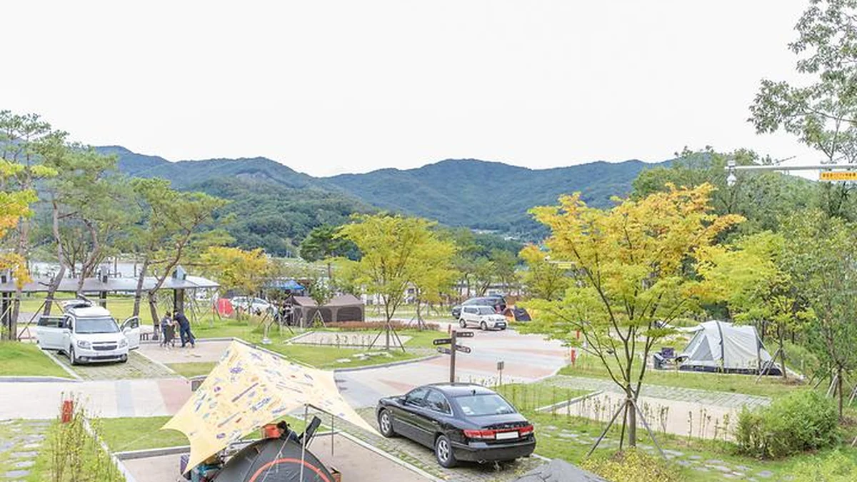충남 천안시 국민여가캠핑장, 온수와 전기 완비 캠핑